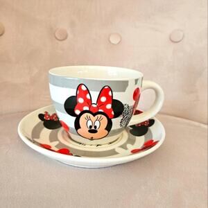 Minnie Mouse cup and saucer tea set, Love Minnie, Disney